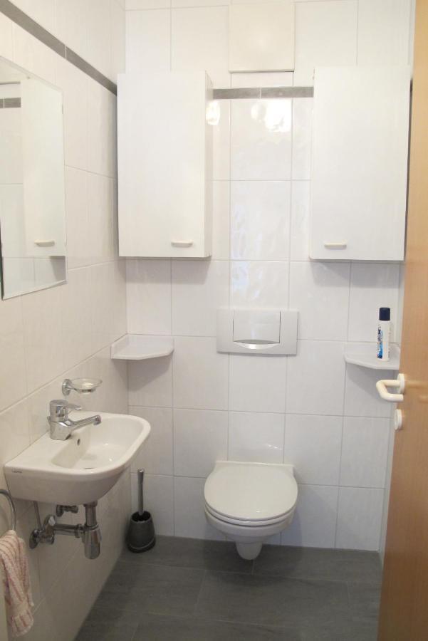 Gemuetliche Ferienwohnung Annenheim Esterno foto