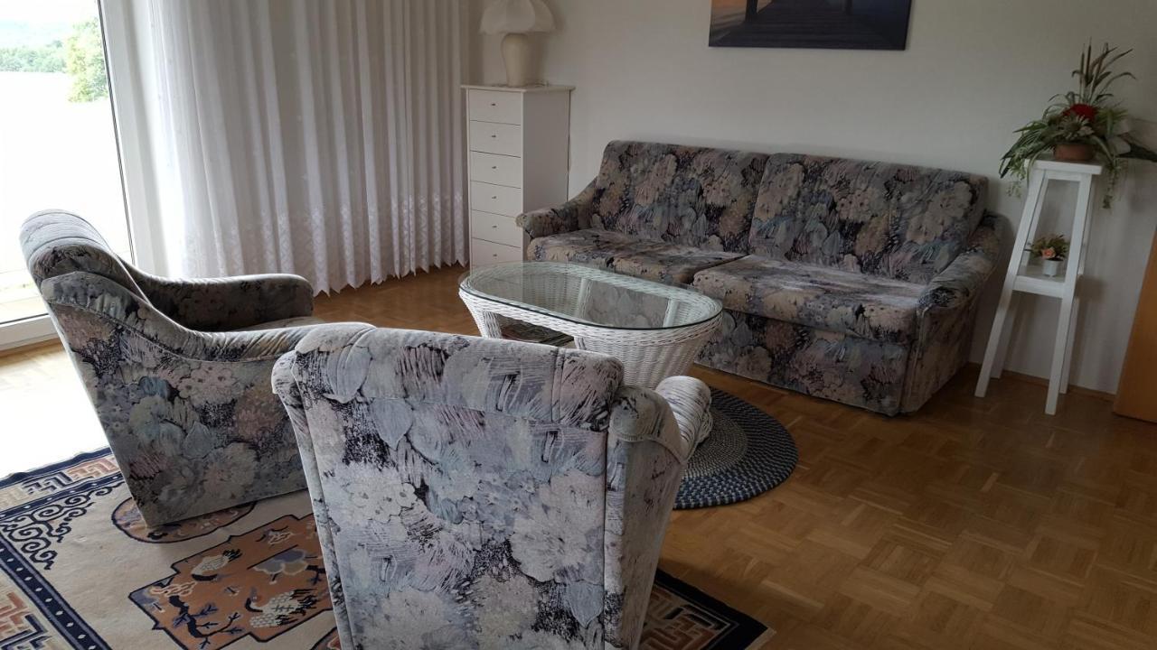 Gemuetliche Ferienwohnung Annenheim Esterno foto